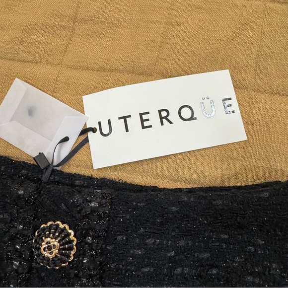 NWT Uterque Tweed Mini Skirt Gold Buttons Size Small - Picture 2 of 9
